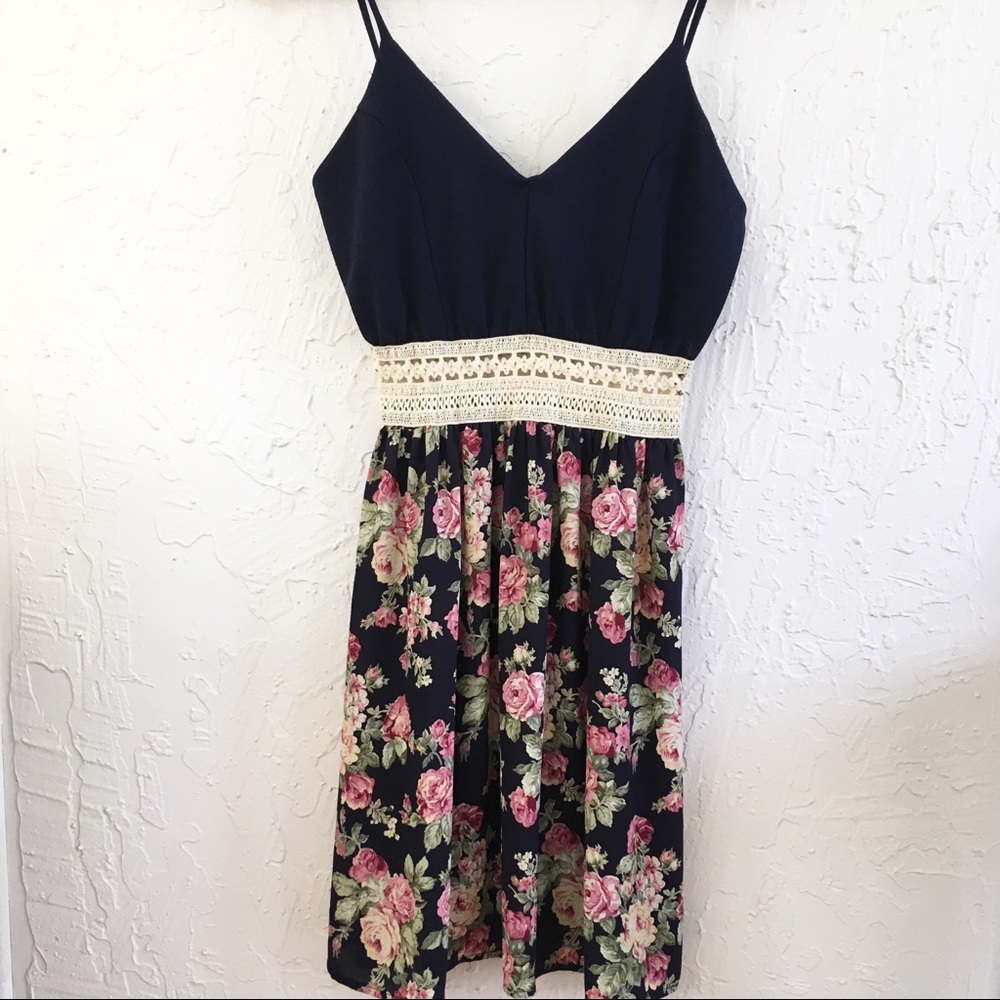 Navy and Floral Dress. Sexy and cute!